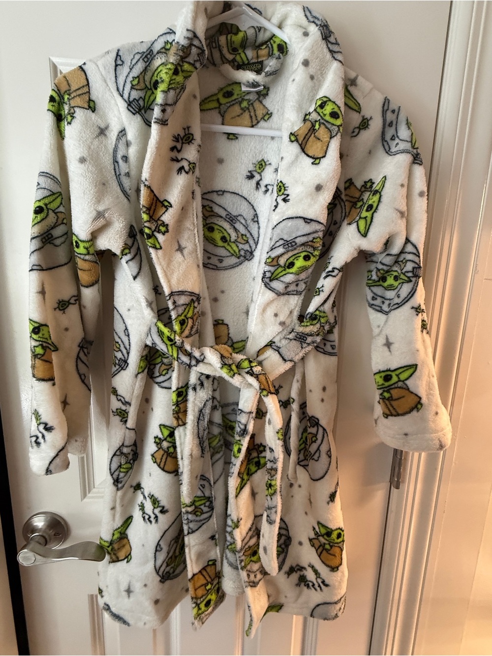 Star Wars Kids Plush Robe with Green Grogu Print - White